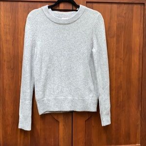 Gap sweater